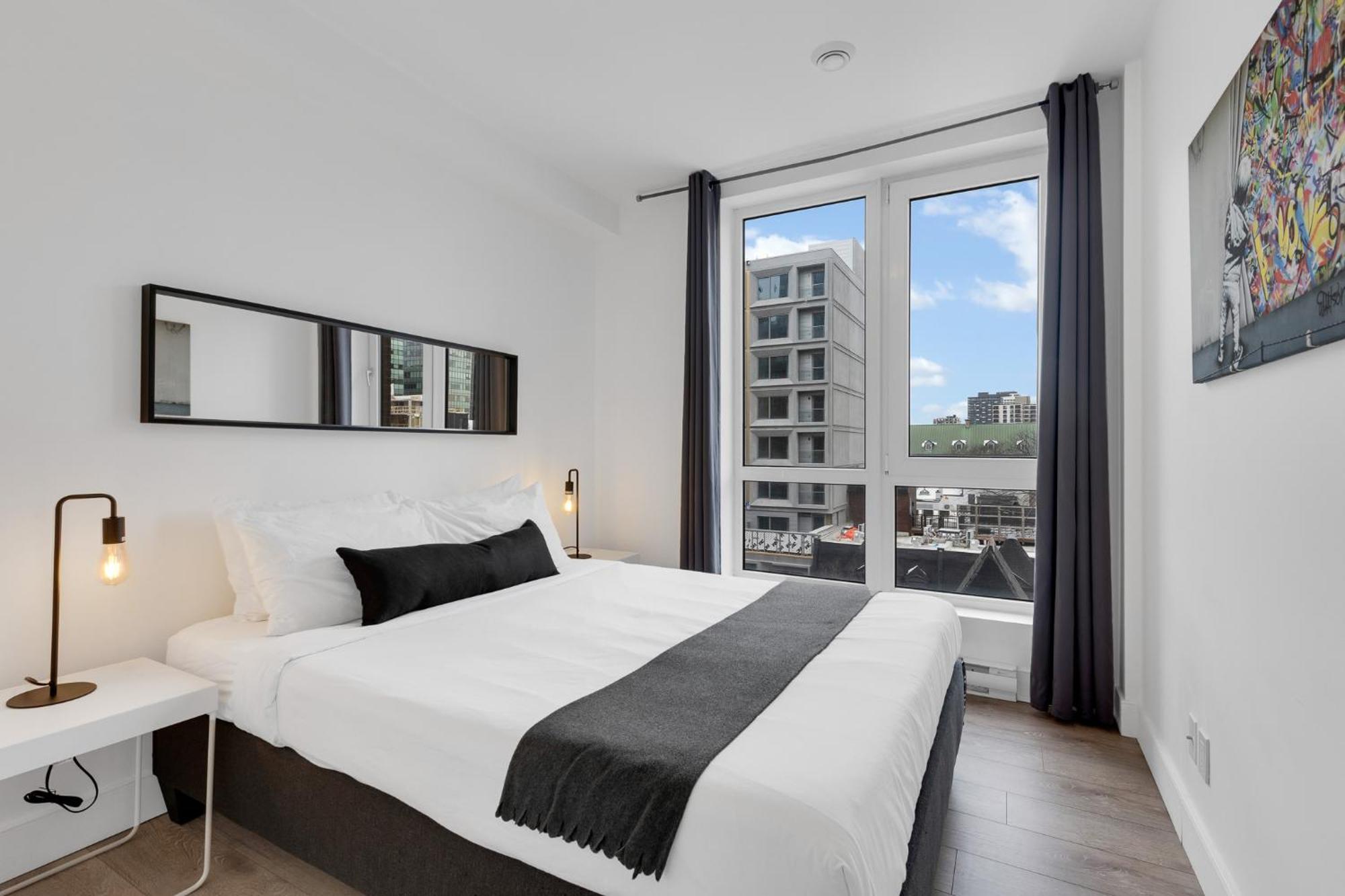 Liv Mtl Downtown Aparthotel Montreal