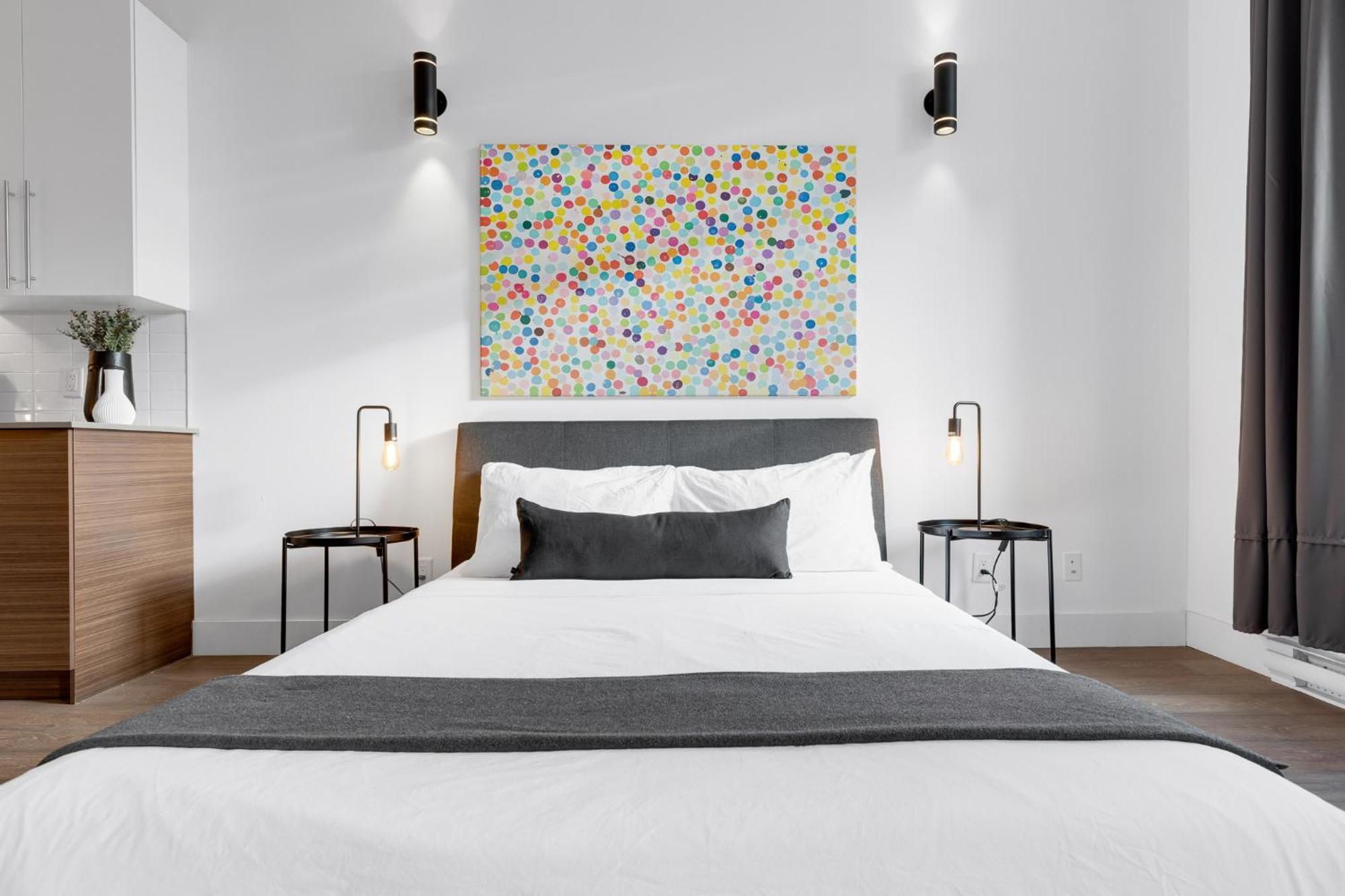 Liv Mtl Downtown 3*